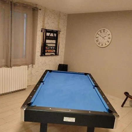 Ubytování v soukromí A Louer Chez Particulier Saint-Pierre-du-Palais